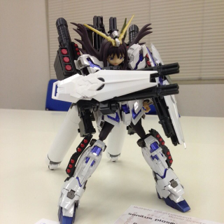 Illustration for article titled Total Gundam Freedom Leads to Crazy Customizations